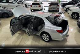TOYOTA - COROLLA - 2009/2010 - Prata - R$ 58.900,00