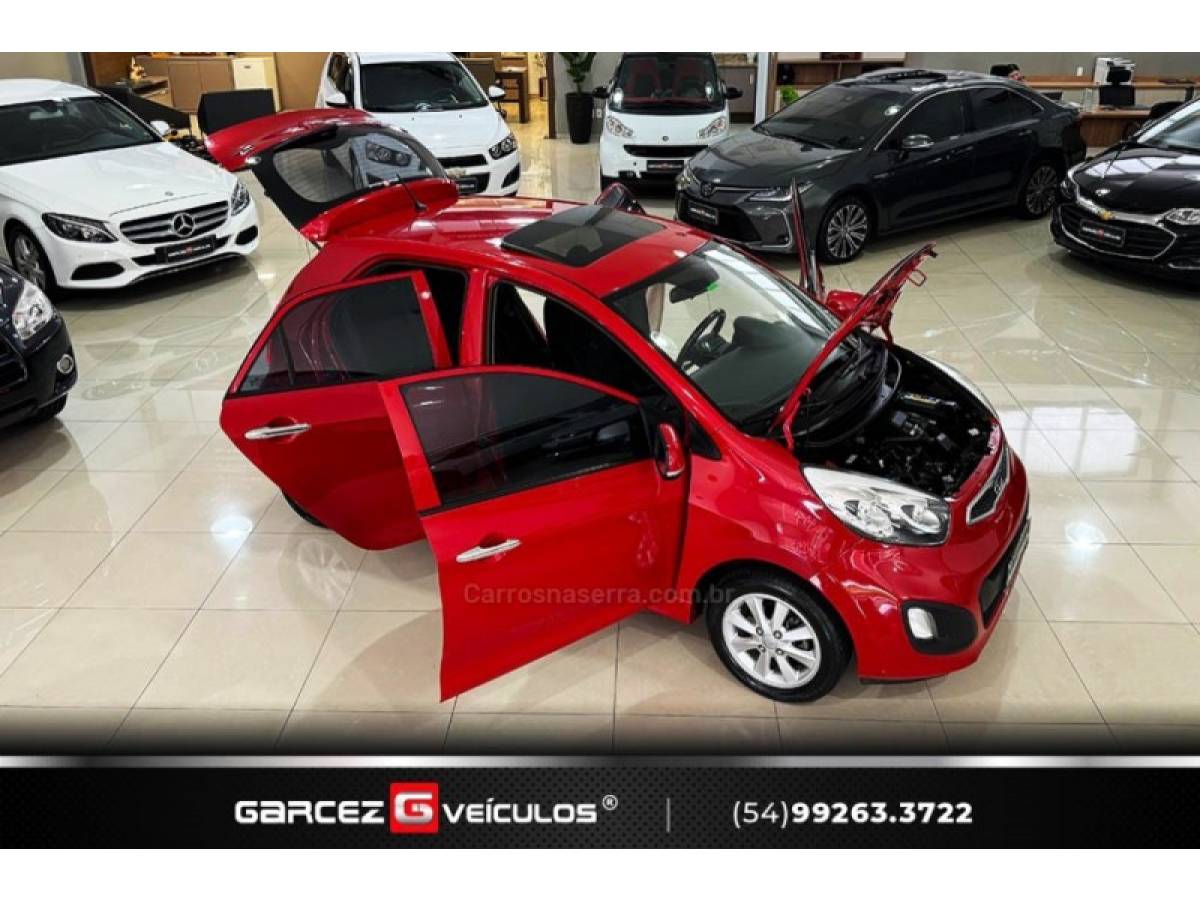 KIA MOTORS - PICANTO - 2012/2013 - Vermelha - R$ 46.900,00