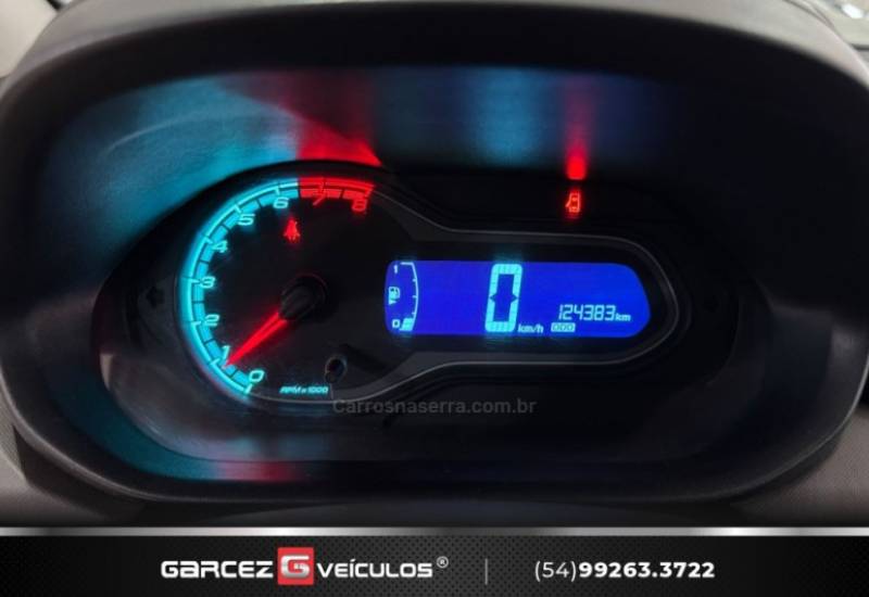 CHEVROLET - PRISMA - 2015/2015 - Vermelha - R$ 51.000,00