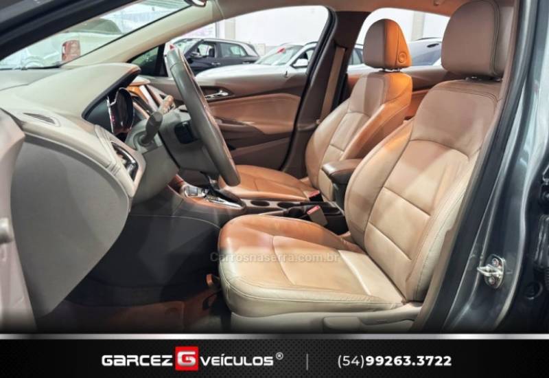 CHEVROLET - CRUZE - 2019/2019 - Cinza - R$ 97.900,00