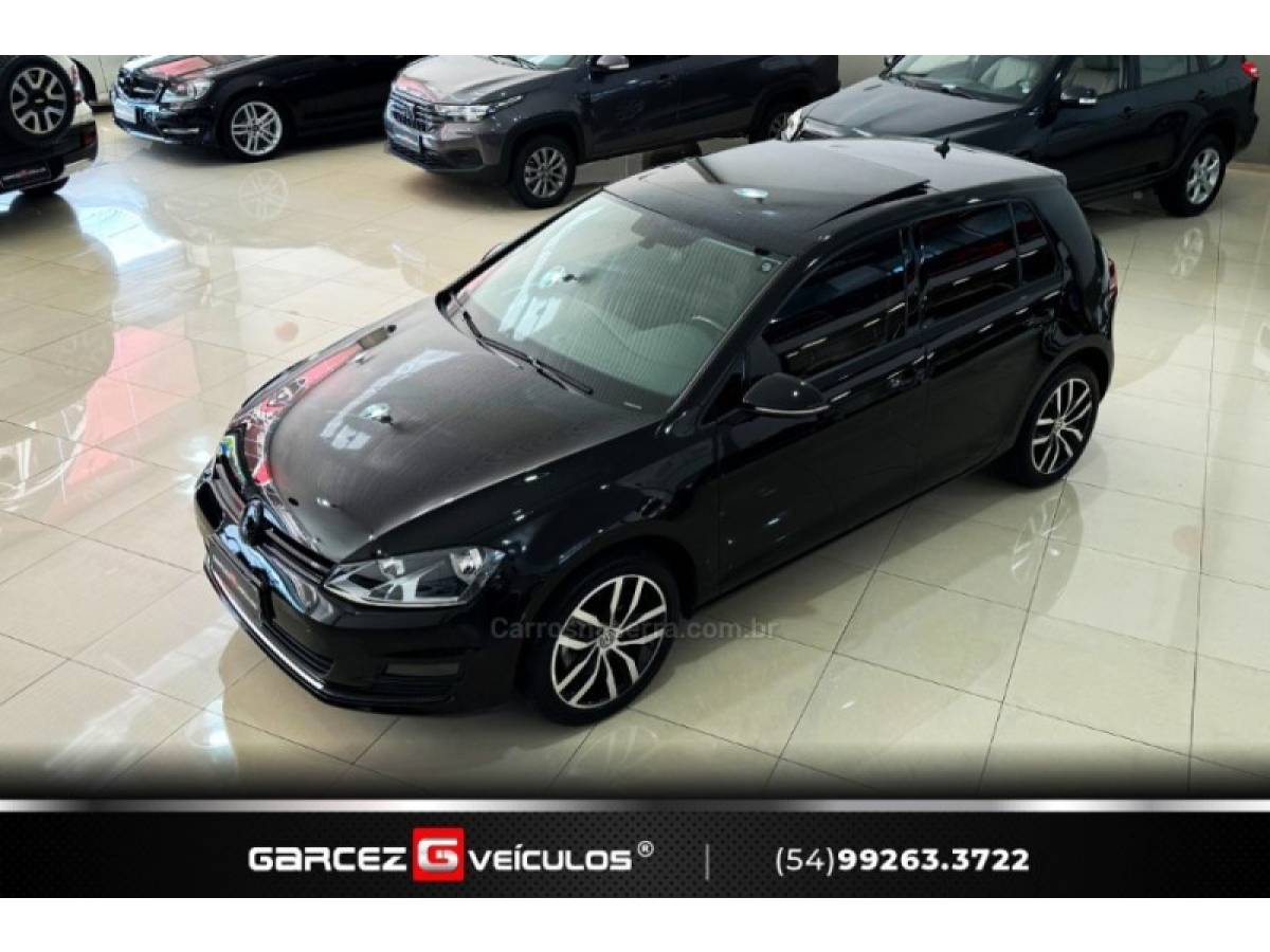 VOLKSWAGEN - GOLF - 2017/2017 - Preta - R$ 105.000,00