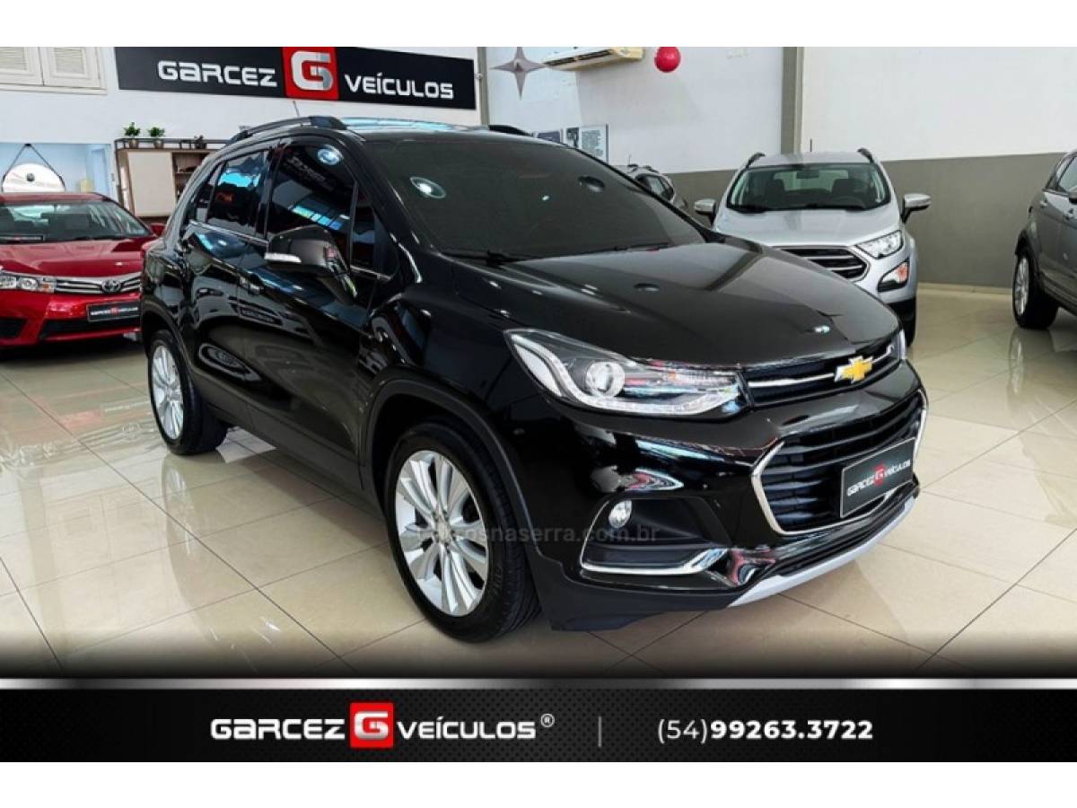 CHEVROLET - TRACKER - 2017/2018 - Preta - R$ 93.900,00