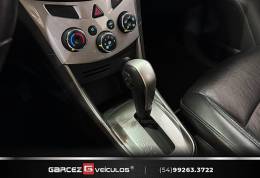 CHEVROLET - TRACKER - 2013/2014 - Branca - R$ 68.900,00