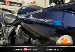 SUZUKI - BANDIT - 2011/2011 - Azul - R$ 32.000,00