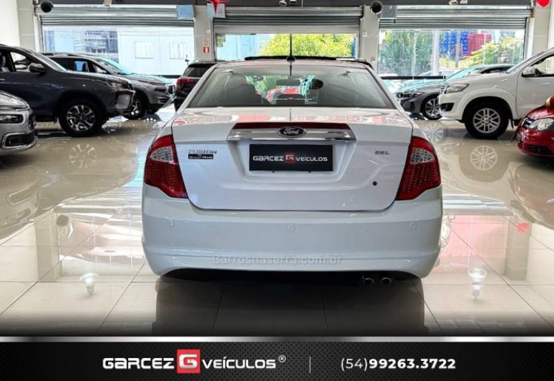 FORD - FUSION - 2011/2012 - Branca - R$ 54.000,00