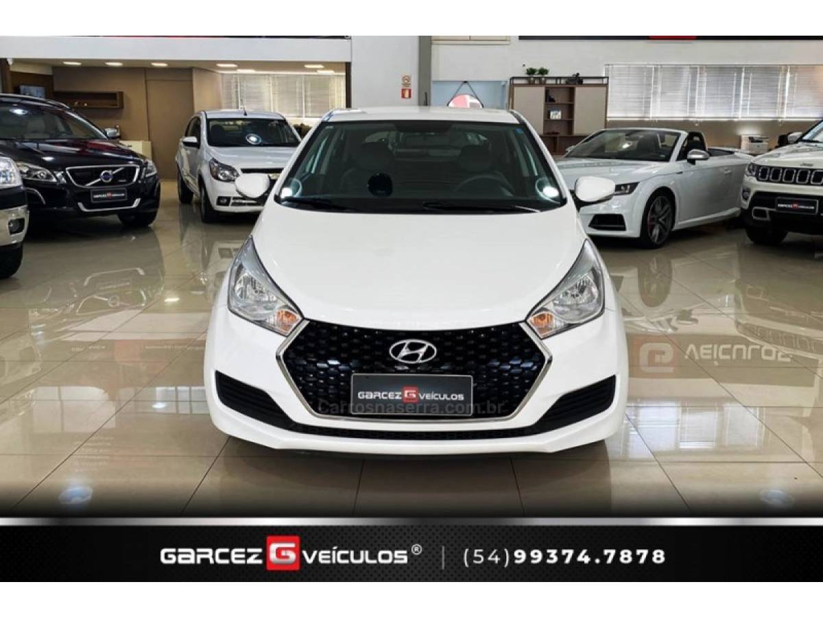 HYUNDAI - HB20 - 2016/2017 - Branca - R$ 53.900,00