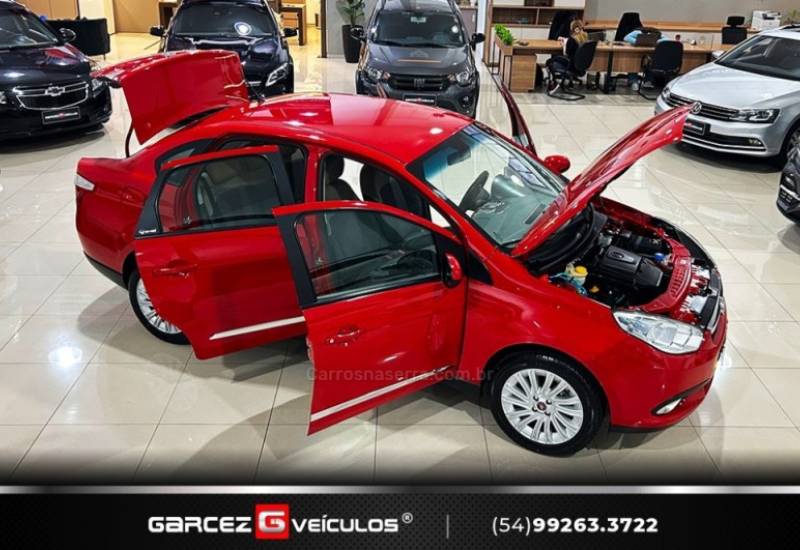 FIAT - GRAND SIENA - 2014/2014 - Vermelha - R$ 42.000,00