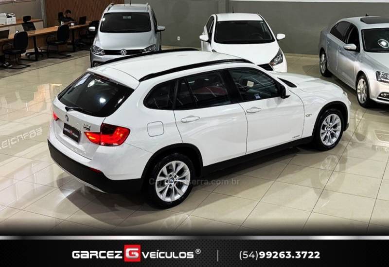 BMW - X1 - 2010/2011 - Branca - R$ 66.900,00
