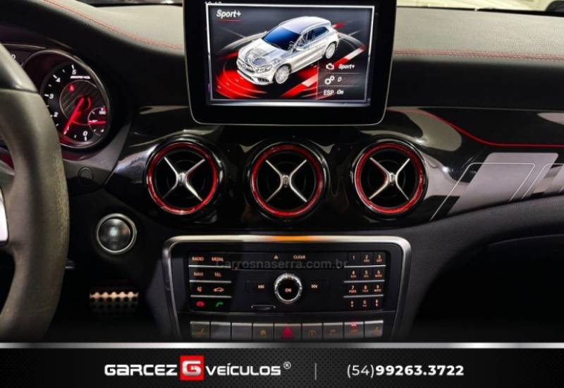 MERCEDES-BENZ - GLA 45 AMG - 2018/2019 - Preta - R$ 249.900,00