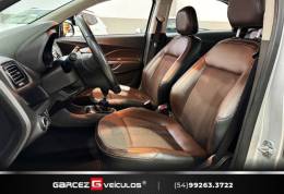CHEVROLET - COBALT - 2017/2017 - Prata - Sob Consulta