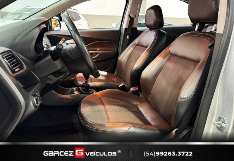 CHEVROLET - COBALT - 2017/2017 - Prata - Sob Consulta