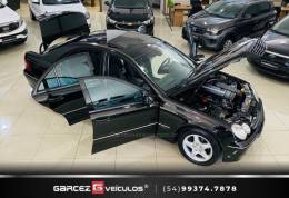 MERCEDES-BENZ - C 230 K - 2004/2004 - Preta - R$ 53.000,00