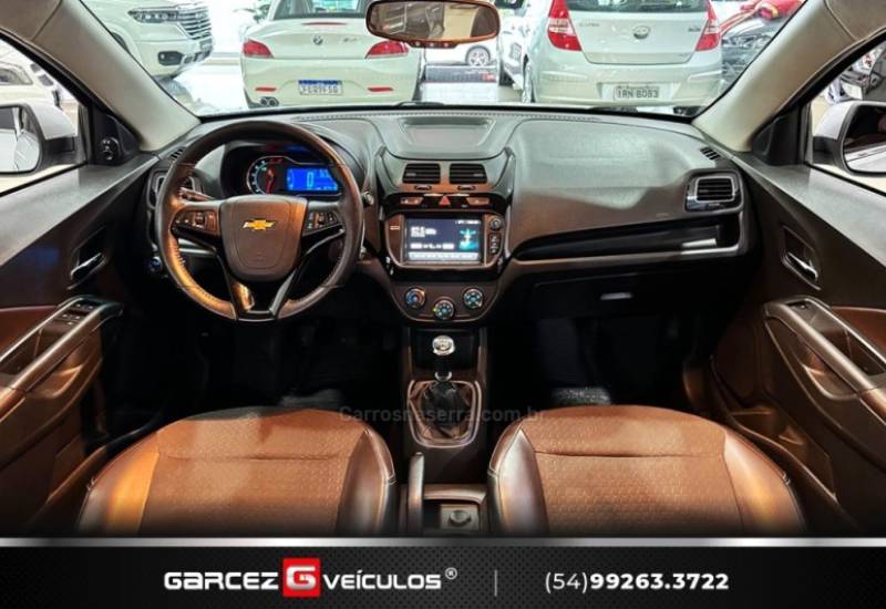 CHEVROLET - COBALT - 2017/2017 - Prata - Sob Consulta