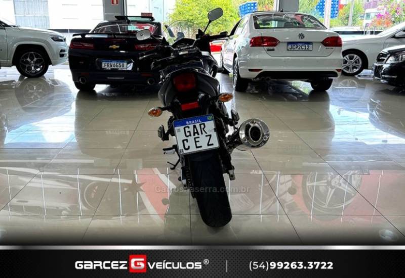 SUZUKI - BANDIT - 2011/2011 - Azul - R$ 32.000,00