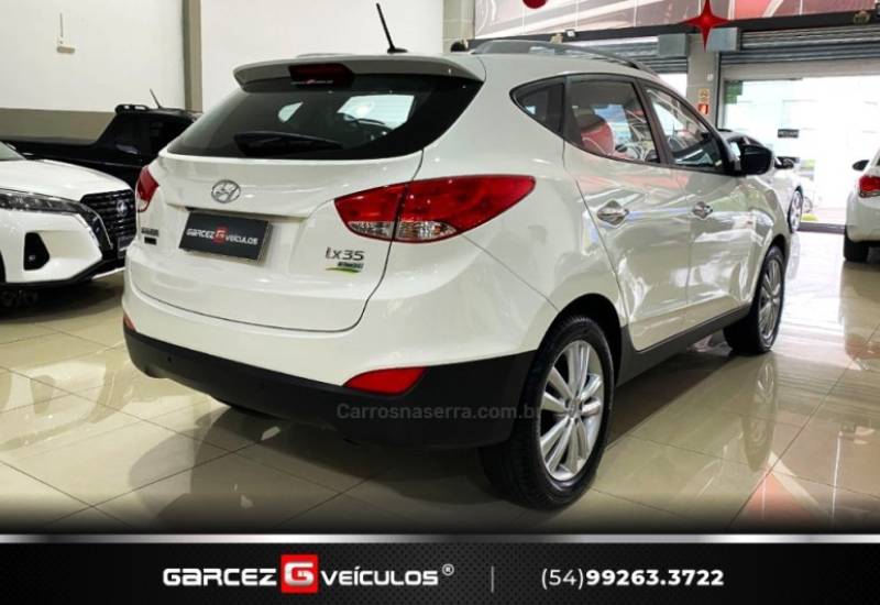 HYUNDAI - IX35 - 2014/2015 - Branca - R$ 76.900,00