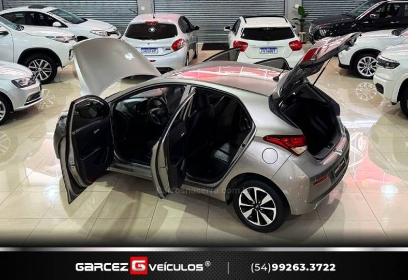HYUNDAI - HB20 - 2016/2017 - Prata - R$ 66.500,00