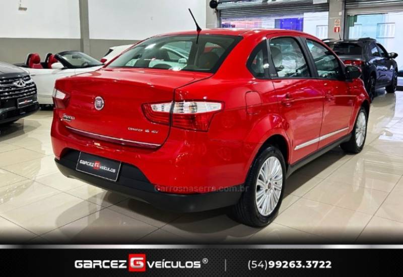 FIAT - GRAND SIENA - 2014/2014 - Vermelha - R$ 42.000,00