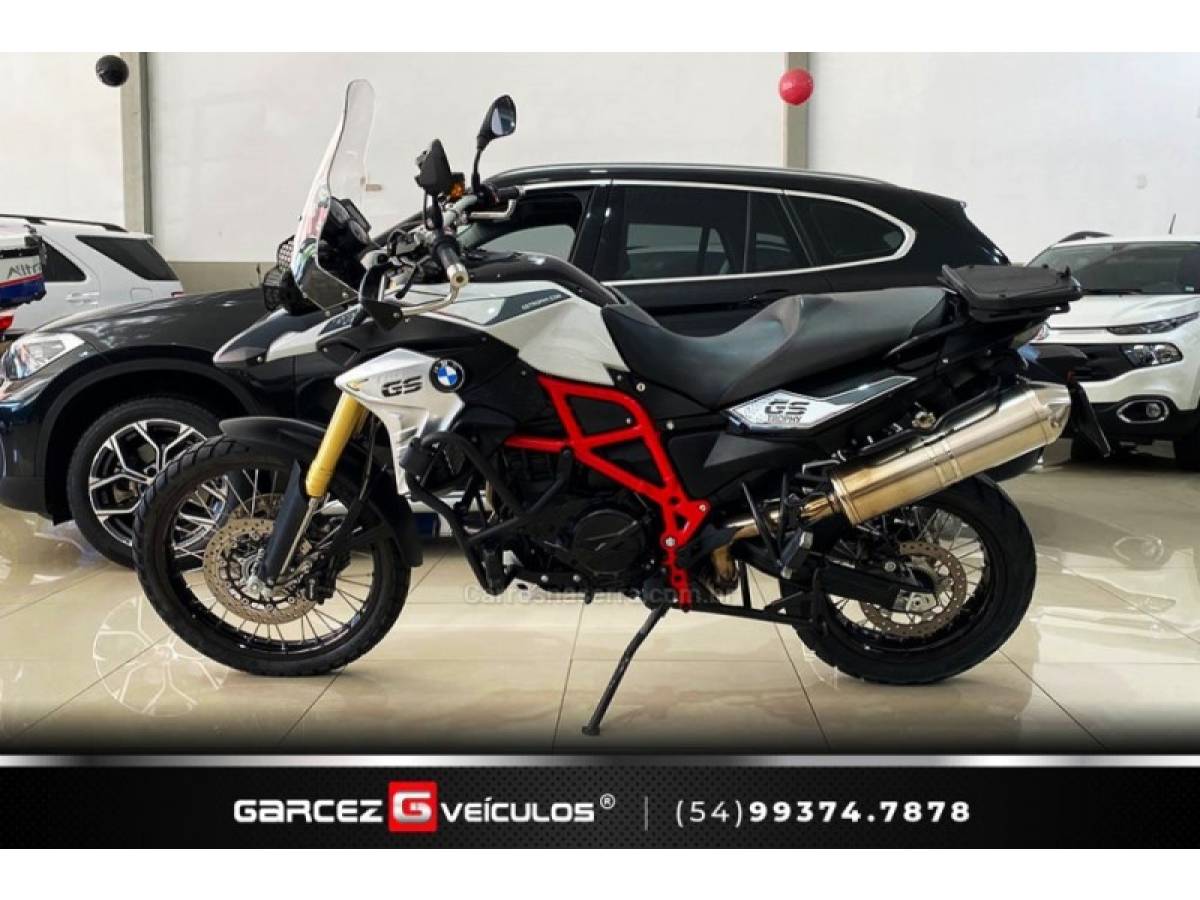 BMW - F 800 - 2017/2018 - Branca - R$ 53.000,00