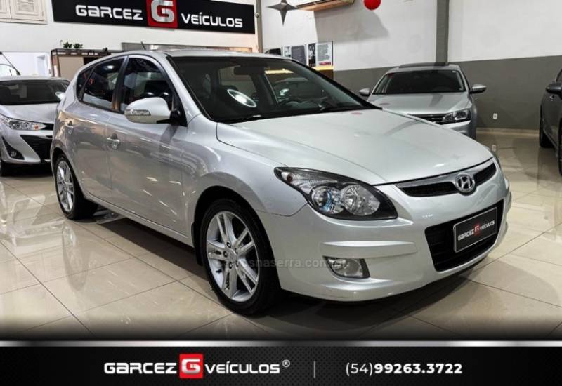 HYUNDAI - I30 - 2010/2011 - Prata - R$ 45.900,00
