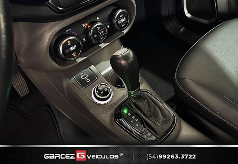 FIAT - TORO - 2020/2021 - Preta - R$ 121.900,00