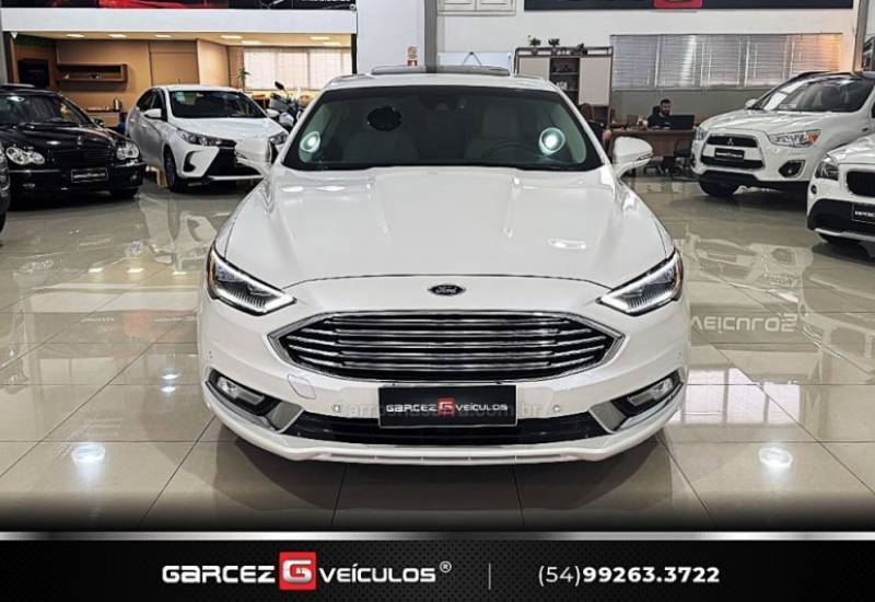 FORD - FUSION - 2016/2017 - Branca - R$ 110.000,00