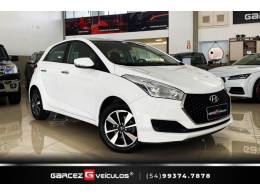 HYUNDAI - HB20 - 2016/2017 - Branca - R$ 53.900,00