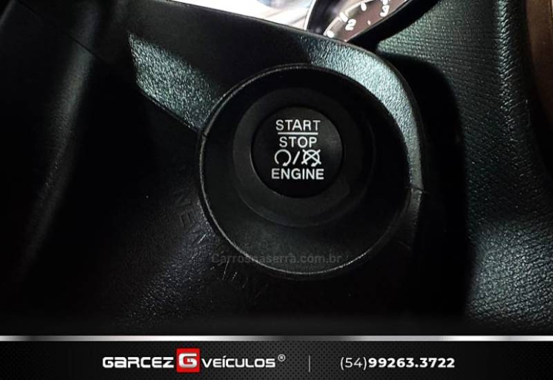 FIAT - TORO - 2020/2021 - Preta - R$ 121.900,00