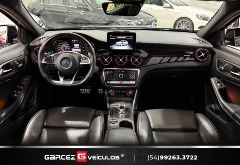 MERCEDES-BENZ - GLA 45 AMG - 2018/2019 - Preta - R$ 249.900,00