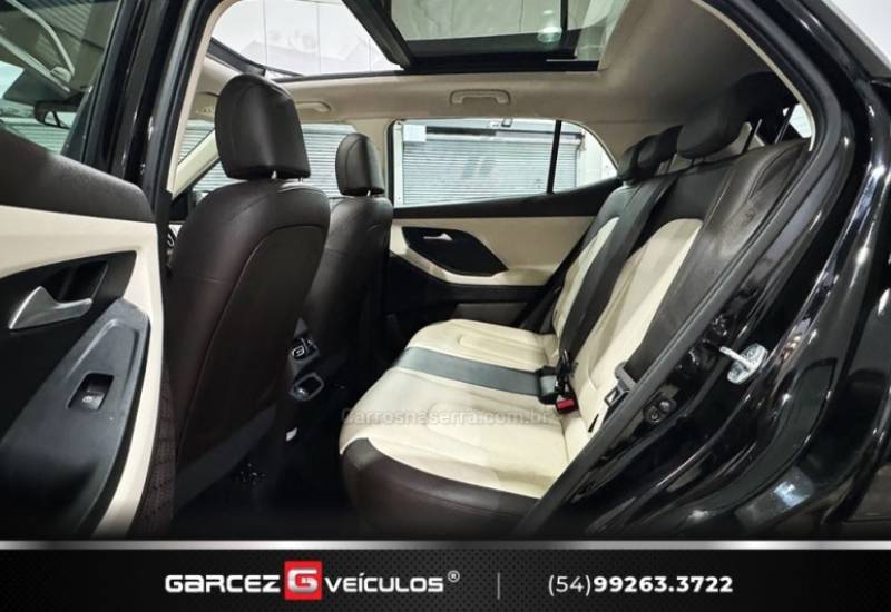 HYUNDAI - CRETA - 2021/2022 - Preta - R$ 136.000,00