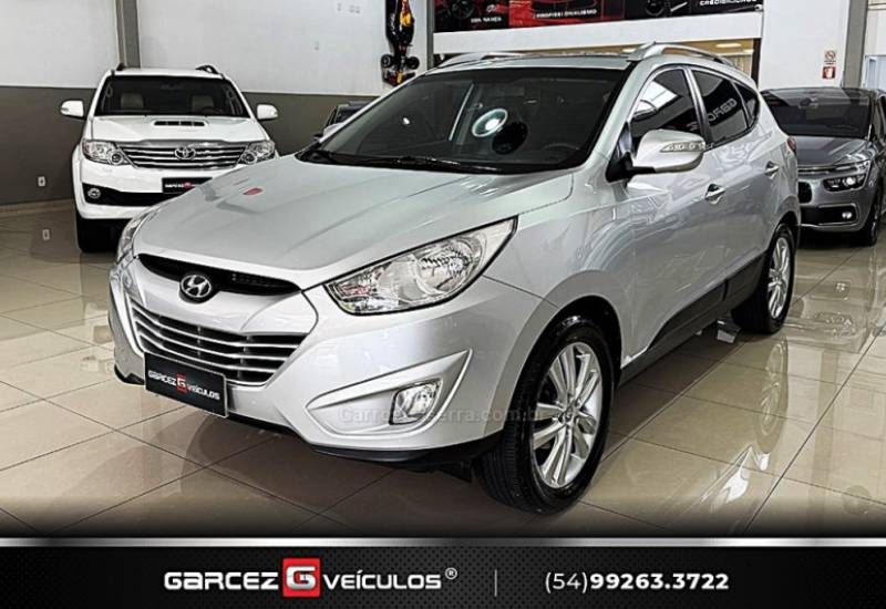 HYUNDAI - IX35 - 2010/2011 - Prata - R$ 57.900,00