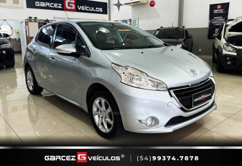 PEUGEOT - 208 - 2015/2016 - Prata - R$ 45.900,00