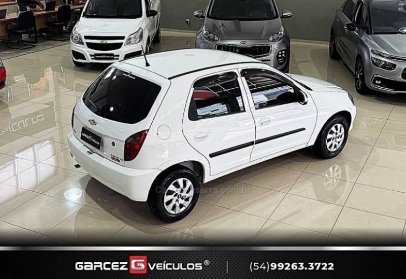 CHEVROLET - CELTA - 2012/2013 - Branca - R$ 35.900,00