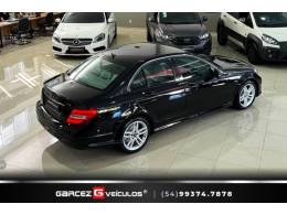 MERCEDES-BENZ - C 180 - 2013/2014 - Preta - R$ 84.000,00