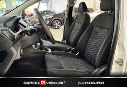 FORD - KA - 2017/2018 - Branca - R$ 47.900,00