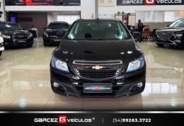 CHEVROLET - ONIX - 2014/2014 - Preta - R$ 51.900,00