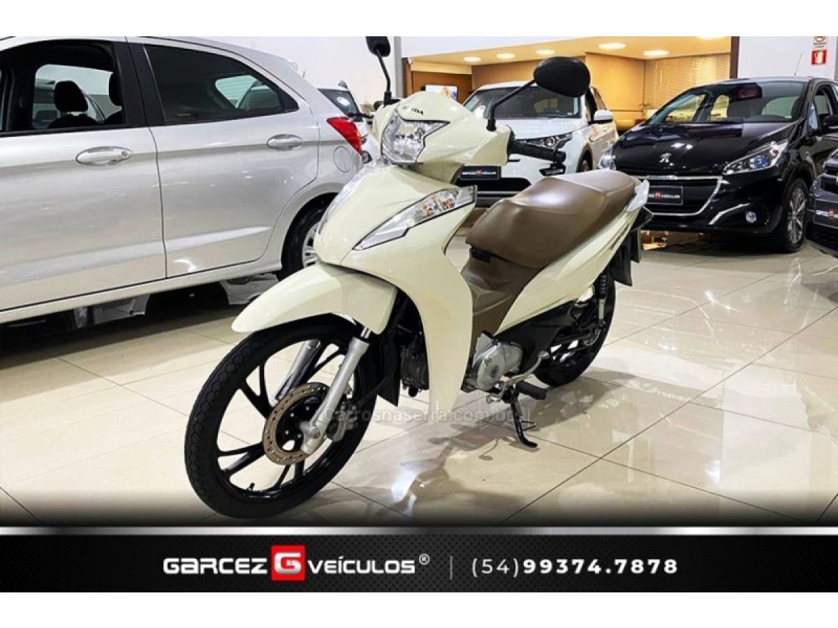 HONDA - BIZ 125 - 2020/2021 - Branca - R$ 15.900,00