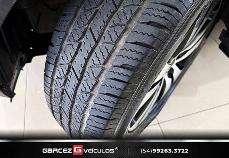 KIA MOTORS - SPORTAGE - 2012/2013 - Preta - R$ 75.000,00