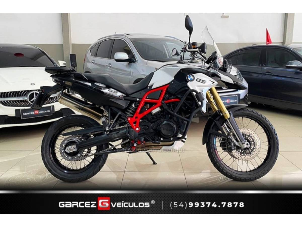 BMW - F 800 - 2017/2018 - Branca - R$ 53.000,00