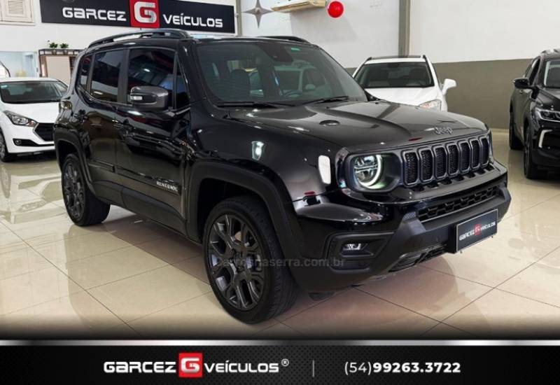 JEEP - RENEGADE - 2022/2022 - Preta - R$ 129.900,00
