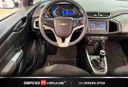 CHEVROLET - ONIX - 2015/2016 - Branca - R$ 55.900,00