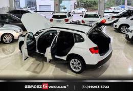 BMW - X1 - 2010/2011 - Branca - R$ 66.900,00
