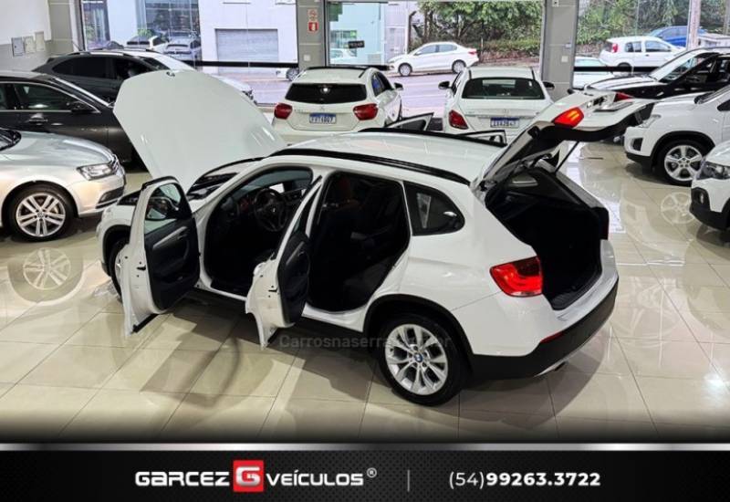 BMW - X1 - 2010/2011 - Branca - R$ 66.900,00