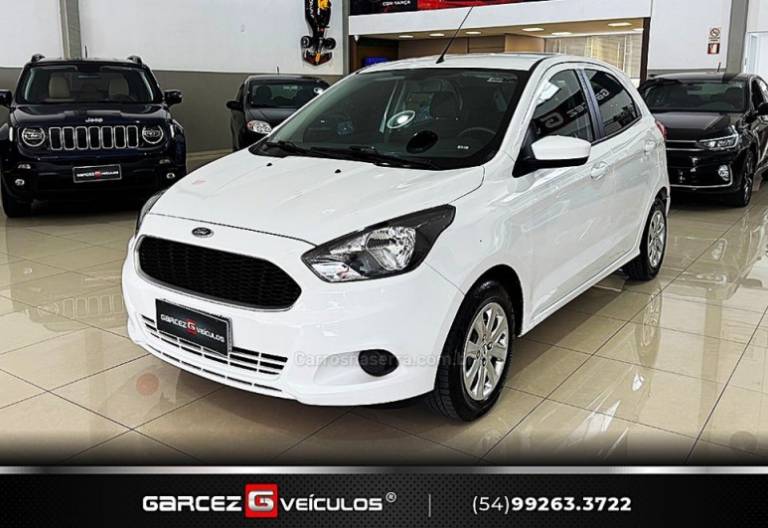 FORD - KA - 2017/2018 - Branca - R$ 43.900,00