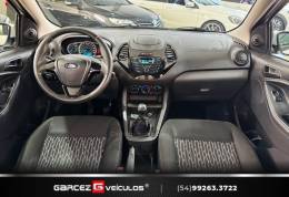 FORD - KA - 2017/2018 - Branca - R$ 47.900,00