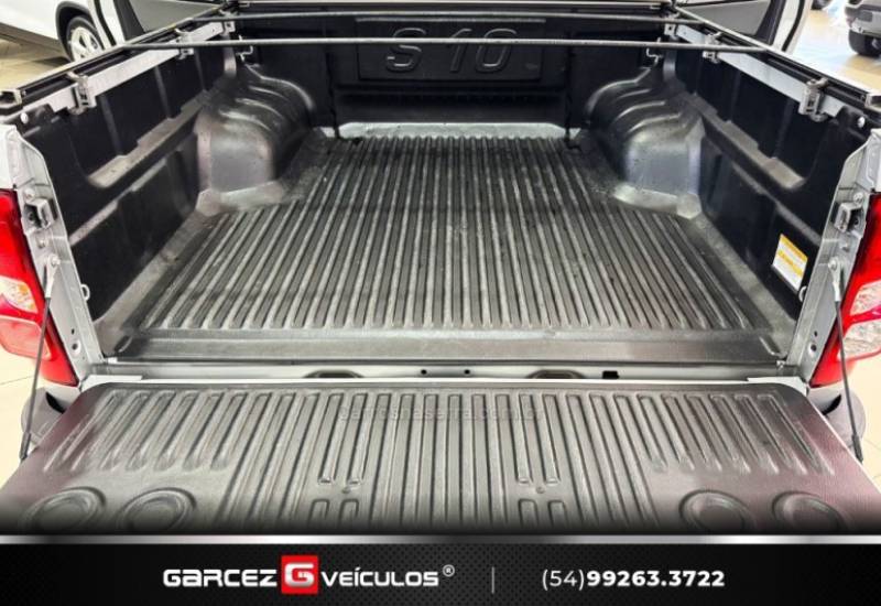 CHEVROLET - S10 - 2019/2020 - Prata - R$ 177.000,00