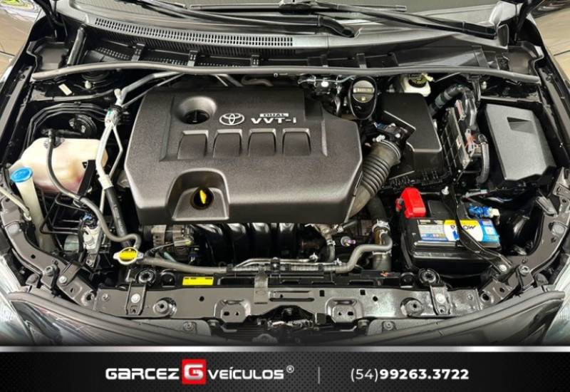 TOYOTA - COROLLA - 2013/2014 - Preta - R$ 75.900,00