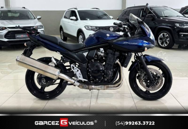 SUZUKI - BANDIT - 2011/2011 - Azul - R$ 32.000,00