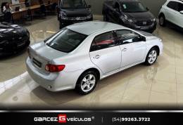 TOYOTA - COROLLA - 2008/2009 - Prata - R$ 58.900,00