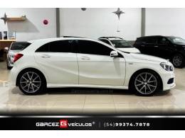 MERCEDES-BENZ - A 250 - 2014/2015 - Branca - R$ 125.000,00