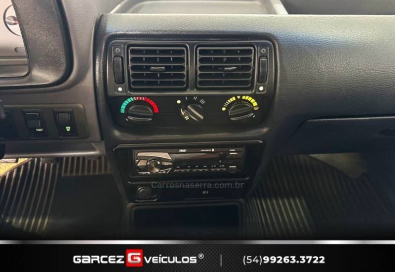 FORD - ESCORT - 1992/1992 - Cinza - R$ 46.000,00